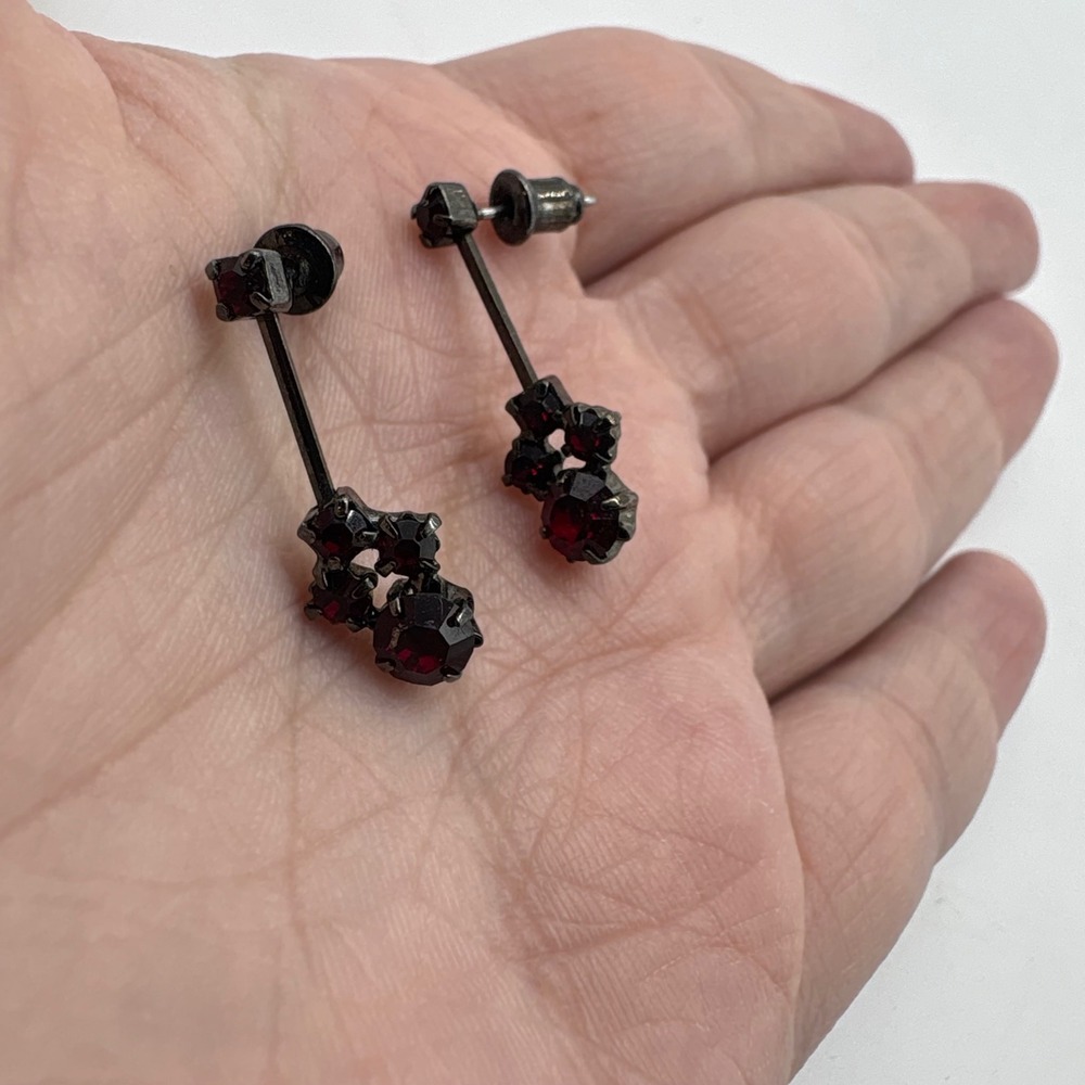 Vintage Red Crystal Gunmetal Drop Earrings Gothic Victorian Rhinestone Dangle